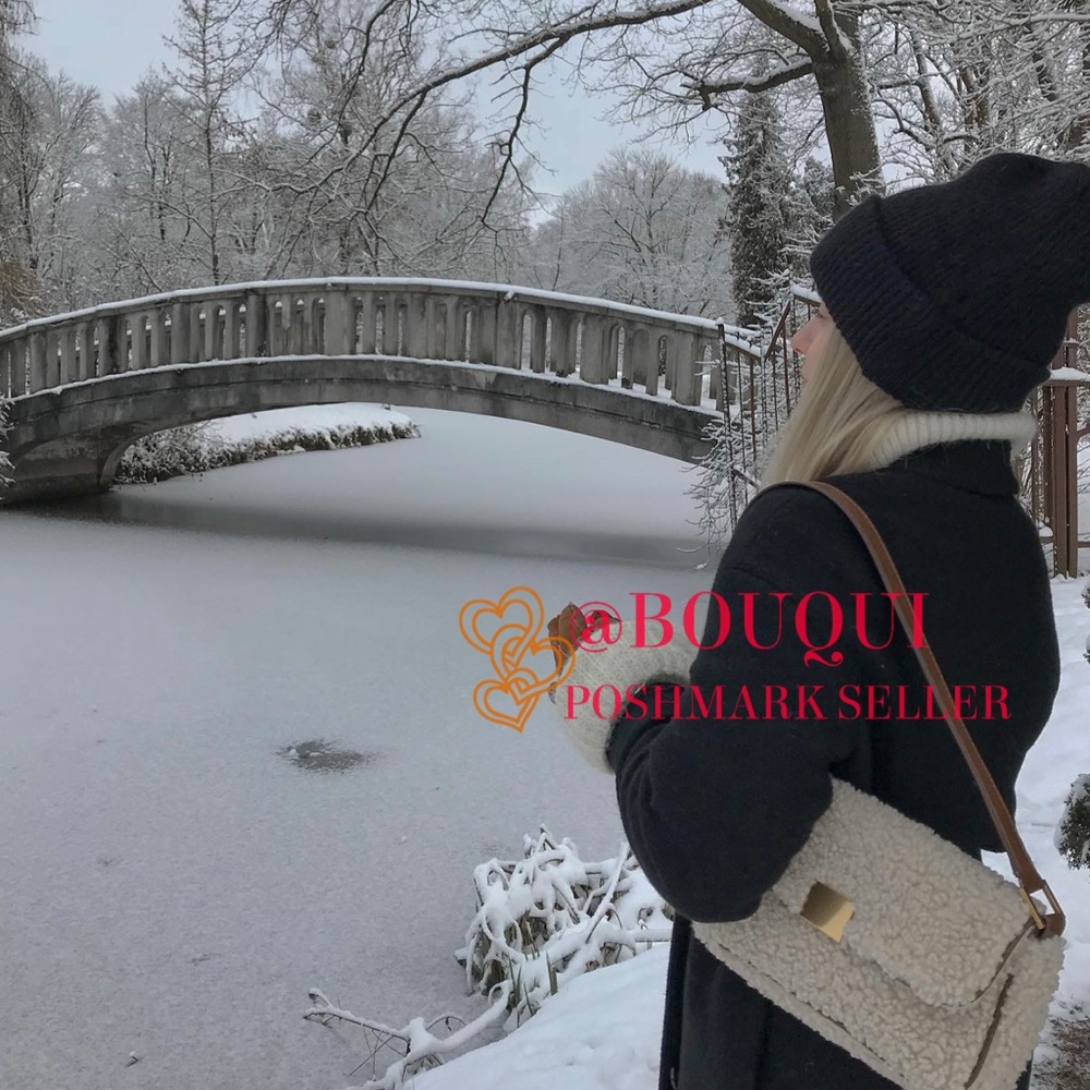 BLOGGERS FAV ZARA FLEECE SHOULDER BAG - Picture 8 of 14